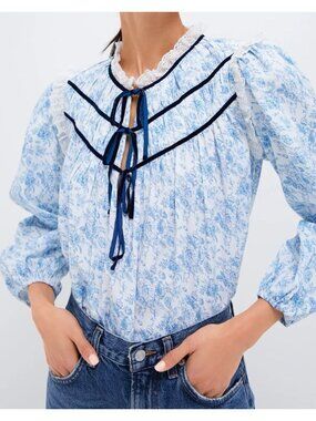 Tuckernuck Mille Blue Rose Colette Blouse Women’s XS Prairie Feminine Ruffles